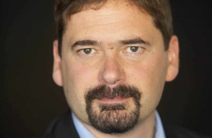 He Built a Browser for Real&hellip;